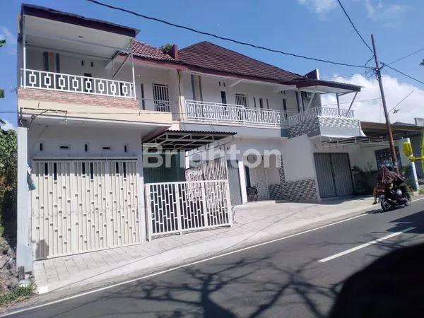 RUMAH ASRI DI BAWAH GUNUNG MERAPI