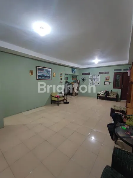 image RUMAH SIAP HUNI DAN KIOS TEMPAT USAHA DI DEPOK (3)