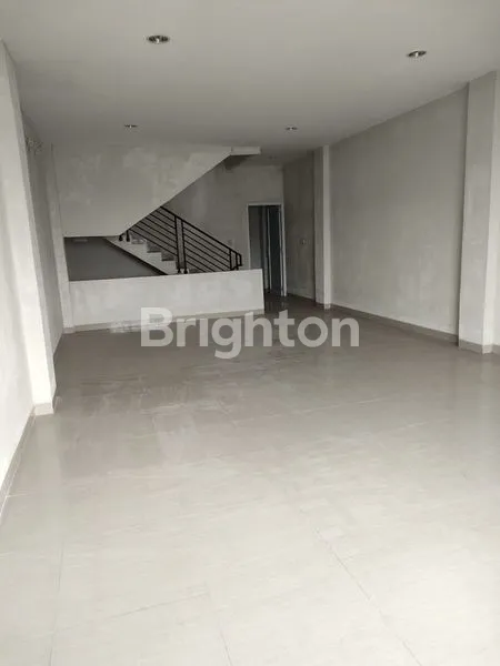 image RUKO 4.5 LANTAI, DIBAWAH HARGA PASARAN NEGO SAMPAI JADI. DIPINGGIR JALAN TEBET. JAKARTA  SELATAN, DEKAT MALL KASABLANKA (3)