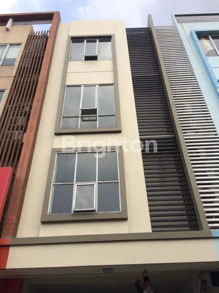 image RUKO 4.5 LANTAI, DIBAWAH HARGA PASARAN NEGO SAMPAI JADI. DIPINGGIR JALAN TEBET. JAKARTA  SELATAN, DEKAT MALL KASABLANKA (2)