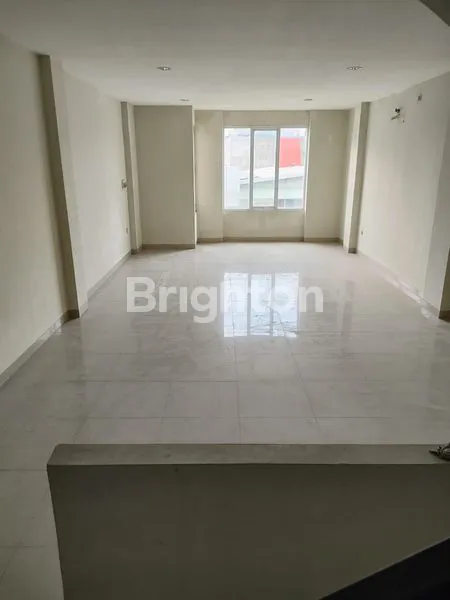 image RUKO 4.5 LANTAI, DIBAWAH HARGA PASARAN NEGO SAMPAI JADI. DIPINGGIR JALAN TEBET. JAKARTA  SELATAN, DEKAT MALL KASABLANKA (4)