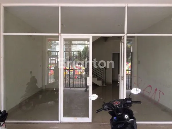 image RUKO 4.5 LANTAI, DIBAWAH HARGA PASARAN NEGO SAMPAI JADI. DIPINGGIR JALAN TEBET. JAKARTA  SELATAN, DEKAT MALL KASABLANKA (6)