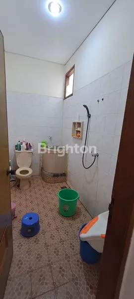 image RUMAH 2 LANTAI SIAP HUNI KOMPLEK ABADI DUREN SAWIT JAKARTA TIMUR (4)