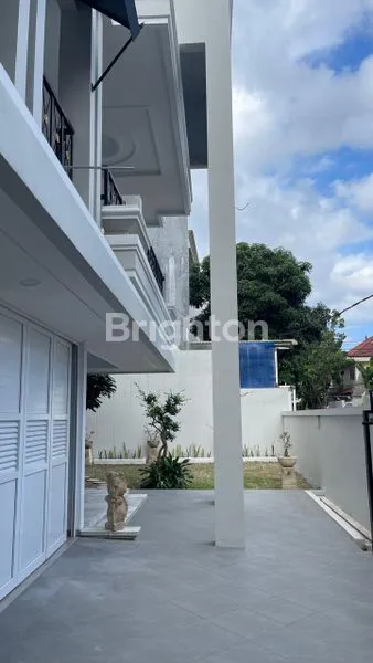 image RUMAH MEWAH GATOT SUBROTO TENGAH, TURUN HARGA 13,8 MILYAR, AYO BURUAN SIAPA CEPAT YG DAPAT (3)