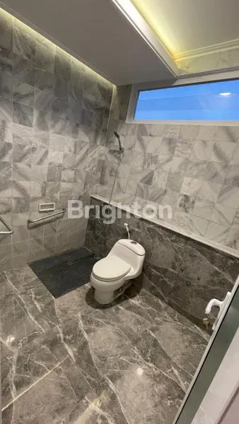 image RUMAH MEWAH GATOT SUBROTO TENGAH, TURUN HARGA 13,8 MILYAR, AYO BURUAN SIAPA CEPAT YG DAPAT (8)