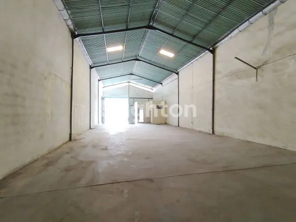 image GUDANG MUTIARA INDAH MARGOMULYO MURAH SUDAH RENOV (5)