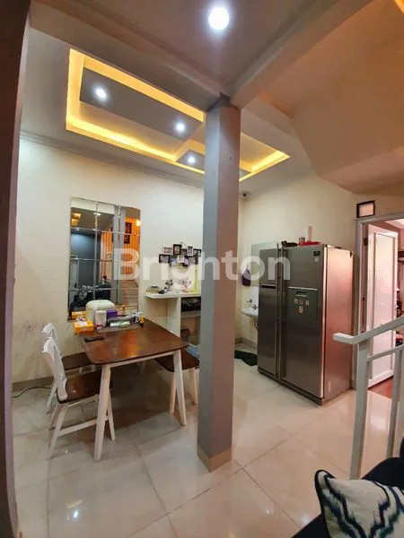 image HUNIAN CANTIK DENGAN POSISI STRATEGIS DI JALAN UTAMA BUKIT CIMANGGU CITY BOGOR (4)