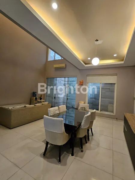 image RUMAH BAGUS 2 LANTAI PAKUWON CITY CLUSTER SAN DIEGO SURABAYA (4)