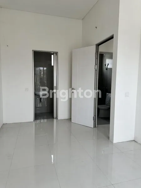 image RUMAH BARU GRESS 2 LT DI GREENLAND GARBERA MENGANTI GRESIK (5)