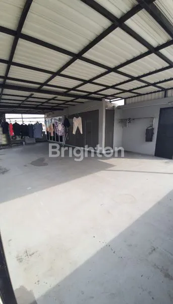 image RUMAH JELAMBAR MEGAH SEMI FURNISH 3.5 LANTAI (6)