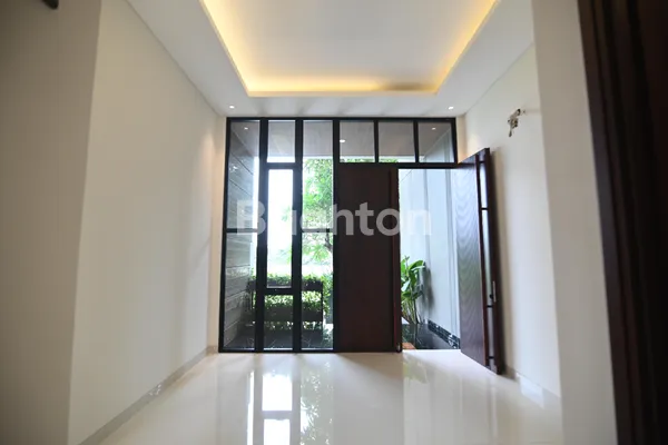 image RUMAH BARU SCANDINAVIAN DI PAKUWON INDAH DEKAT GRAHA DAN CITRALAND (2)