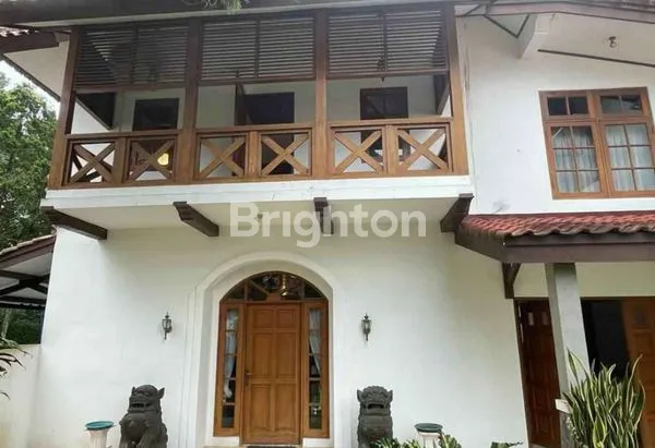 image RUMAH MEWAH DI RANCAMAYA BOGOR (4)
