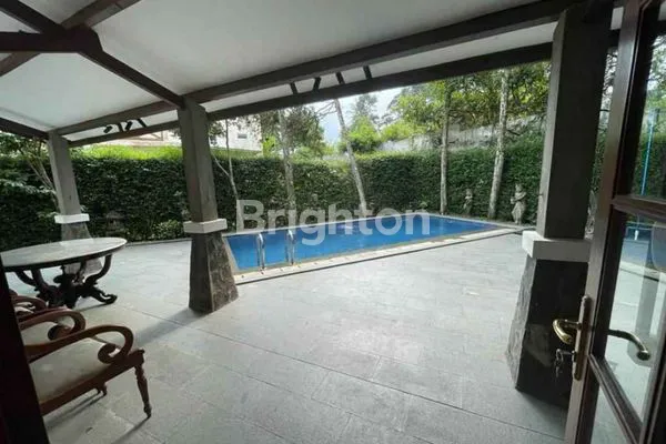 image RUMAH MEWAH DI RANCAMAYA BOGOR (2)