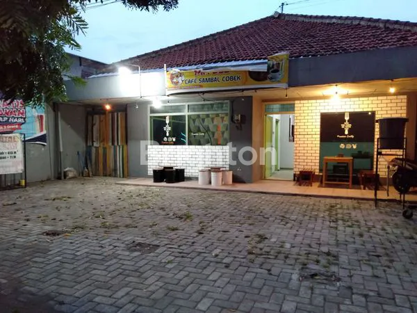 image DIJUAL RUMAH  EX CAFE DIKEDIRI (1)