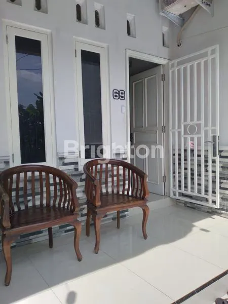 image RUMAH ASRI DAN STRATEGIS COCOK UNTUK KANTOR (3)