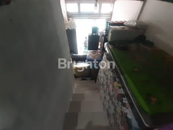 image RUKO 3 LANTAI PINGGIR JALAN COCOK UNTUK USAHA TURUN HARGA DARI 450JT JADI 420 JT AJA LHOO!!! MURAH BANGET!!! (3)