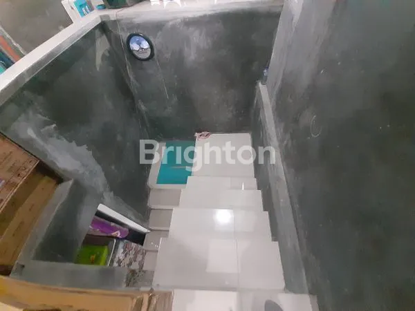 image RUKO 3 LANTAI PINGGIR JALAN COCOK UNTUK USAHA TURUN HARGA DARI 450JT JADI 420 JT AJA LHOO!!! MURAH BANGET!!! (4)