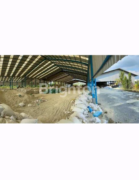 image GUDANG SIAP PAKAI LOKASI RAYA PURWOSARI !! (3)