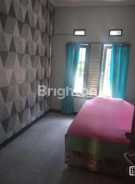 image RUMAH SIAP HUNI 2 LANTAI KONDISI BAGUS NYAMAN SHM ANTAPANI BANDUNG (3)