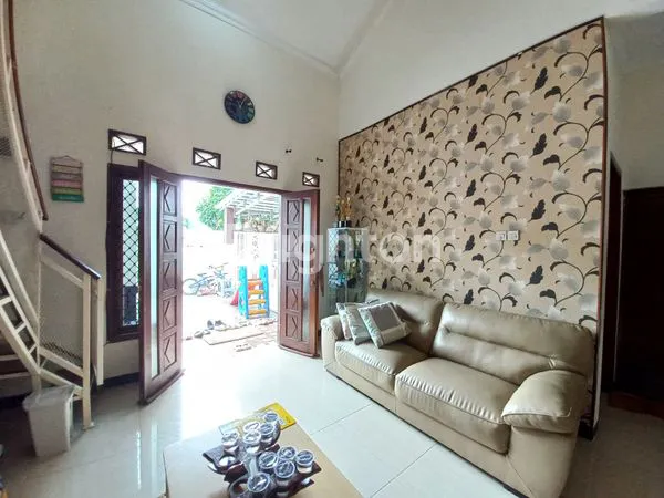 image RUMAH SIAP HUNI ROW 3 MOBIL DI GRIYA ALAM SENTUL (6)