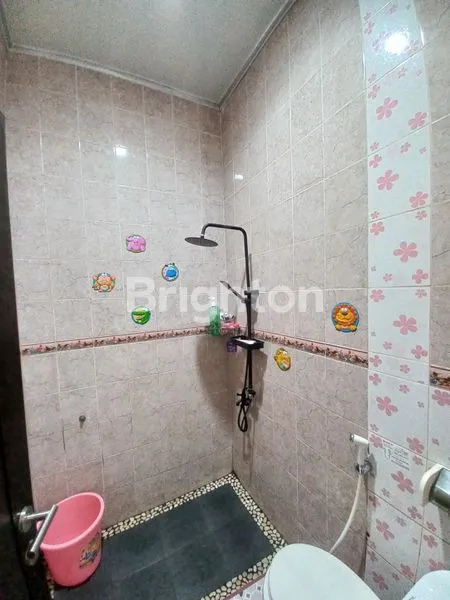 image RUMAH SIAP HUNI ROW 3 MOBIL DI GRIYA ALAM SENTUL (8)