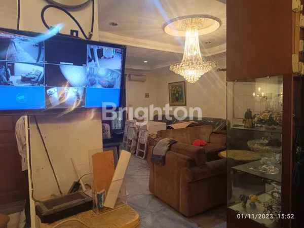 image MURAH CEPAT LAYAK HUNI BISA UNTUK KANTOR DI TEBET JAKARTA SELATAN  (8)