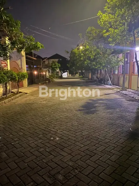 image RUMAH SECOND TERAWAT SIDOSERMO DEKAT PLAZA MARINA, DEKAT MARGOREJO (3)