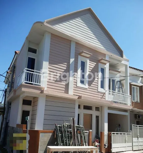 image RUMAH 2 LT MEDOKAN SAWAH (1)