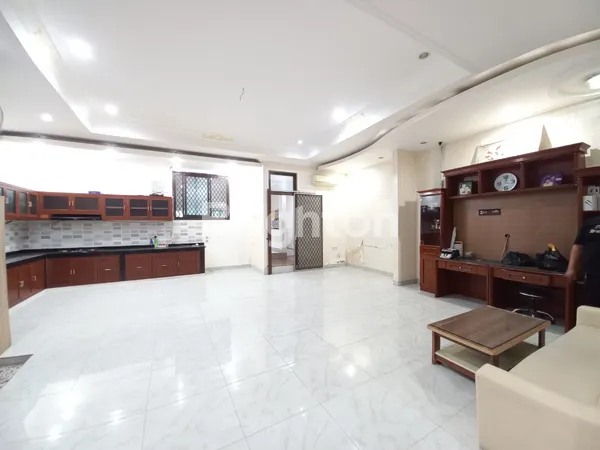 image RUMAH & TOKO DI PUSAT KOTA PERBELANJAAN JALAN RODA BOGOR (4)