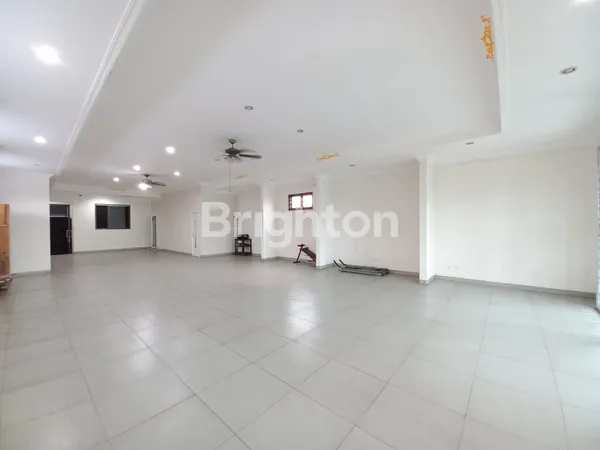 image RUMAH & TOKO DI PUSAT KOTA PERBELANJAAN JALAN RODA BOGOR (5)