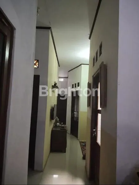 image RUMAH DENGAN LOKASI STRATEGIS (4)