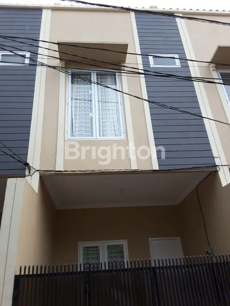 image RUMAH BARU TANJUNG DUREN JAKARTA BARAT (4)