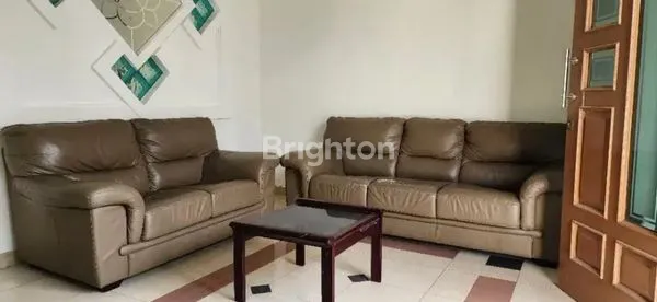 image RUMAH MEWAH DI VILLA GADING INDAH KELAPA GADING JAKARTA UTARA (7)