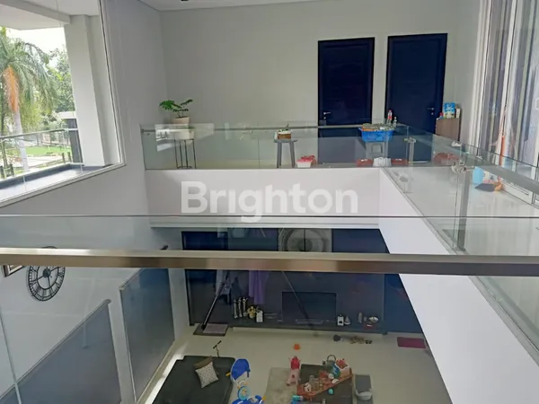 image RUMAH LUX DI GREENVILLE JAKARTA BARAT SEMI FURNISH (5)