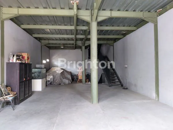 image JALAN 20 DESEMBER GUDANG STRATEGIS DAN KONDISI BAGUS.LUAS TANAH254 DENGAN UKURAN 11×23 (3)