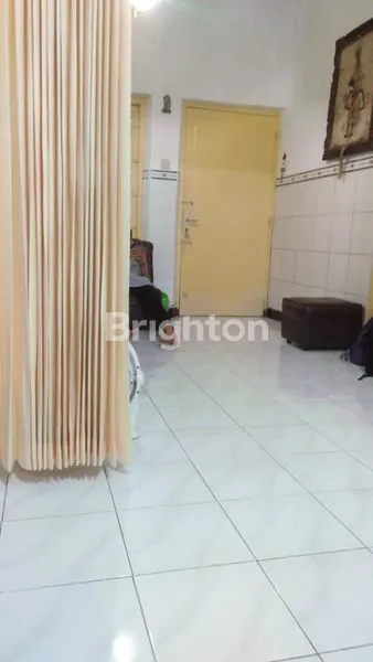 image RUMAH STRATEGIS DI JL PK BANGSA KEDIRI (1)
