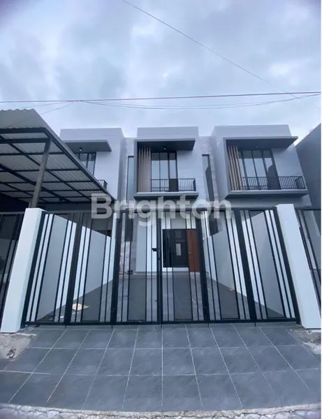 image RUMAH MINIMALIS SELANGKAH RAYA KENJERAN DEKAT MERR BABATAN PANTAI MENTARI (1)