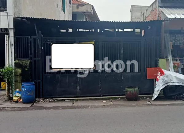 image RUMAH STRATEGIS 1,5 LANTAI (1)