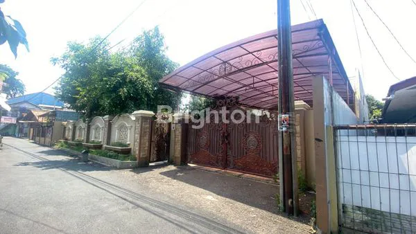 image HUNIAN MEWAH 2 LANTAI DI CIJANTUNG (2)