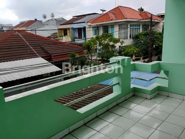 image RUMAH DI RATU ASIA TAMAN RATU JAKARTA BARAT (5)
