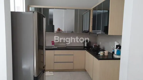 image RUMAH MINIMALIS MODERN 2 LANTAI SELAT GOLF CITRALAND (4)