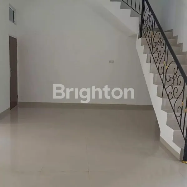 image RUMAH BARU 2 LANTAI MODEL TOWNHOUSE DEKAT OPI MALL AREA OPI JAKABARING (4)