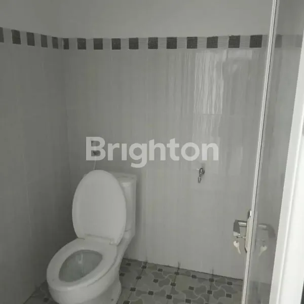 image RUMAH BARU 2 LANTAI MODEL TOWNHOUSE DEKAT OPI MALL AREA OPI JAKABARING (6)