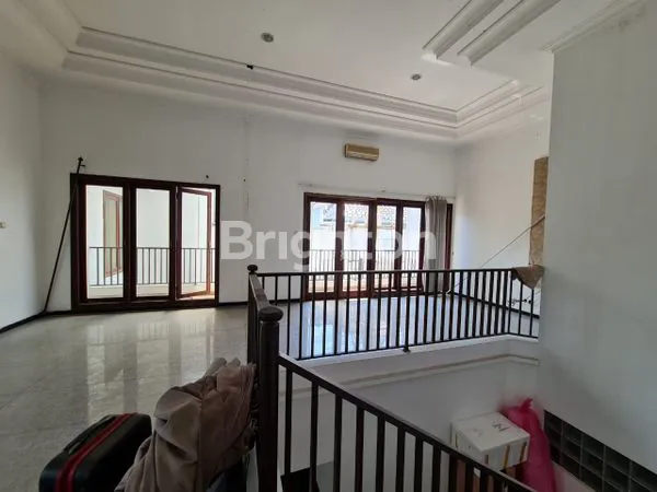 image SIAP HUNI, MEWAH, TERAWAT DI INTERNATIONAL VILLAGE 2 (7)