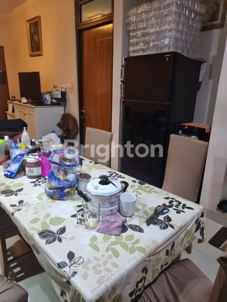 image RUMAH 2 LANTAI SIAP HUNI, KONDISI BAGUS (7)
