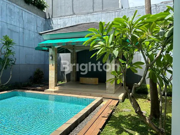 image RUMAH MEWAH DE MAJA @DE PARK BSD CITY (3)