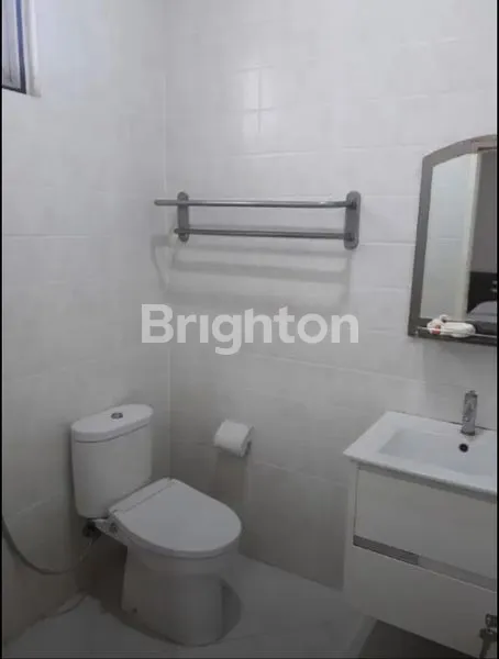 image RUMAH SPLIT LEVEL DI LIPPO KARAWACI CENTRAL TANGERANG (3)