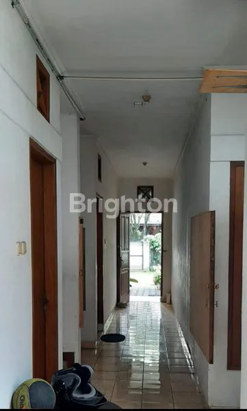 image RUMAH MEWAH 2 LT SAYAP DAGO JL RANGGA GADING BANDUNG (4)