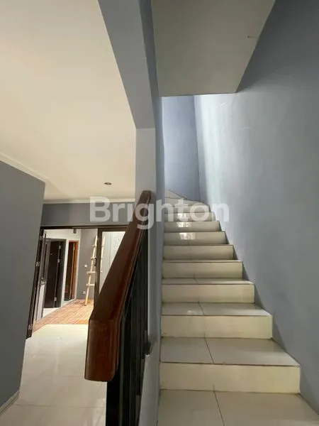 image RUMAH GRAHA RAYA TANGERANG (5)