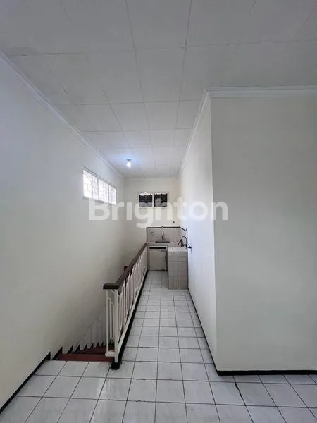 image RUKO 2 LANTAI DAERAH DINOYO SEBELAH JALAN RAYA (3)